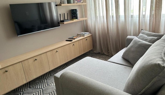 Apartamento confortável, calmo e bem localizado