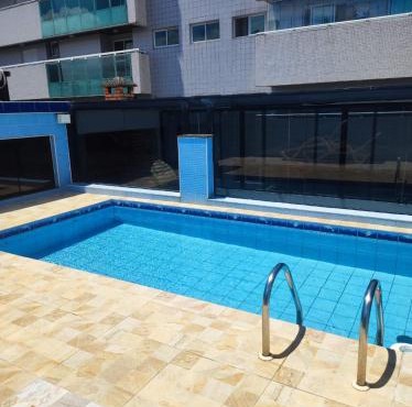 Apartamento cobertura com piscina em Praia Grande