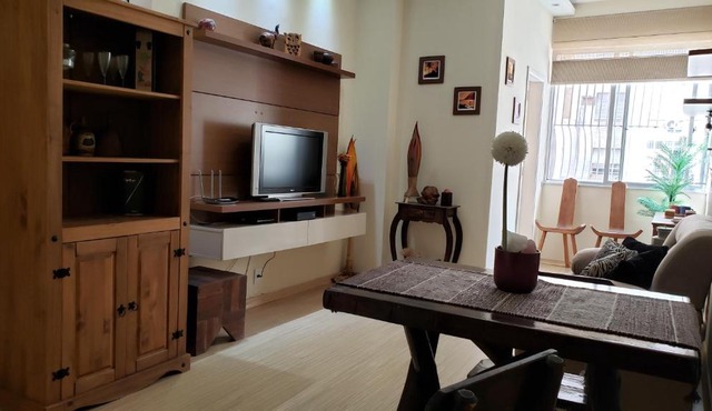 Apartamento Copacabana 2 Quartos Perto de Tudo