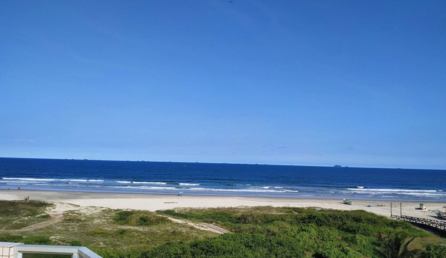 Apartamento de Cobertura Frente Para o Mar, Praia Ipanema, PR. Vista Maravilhosa