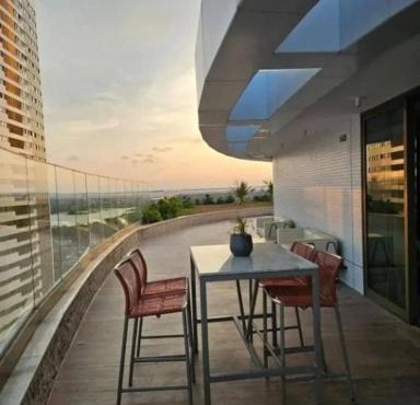 Apartamento de Luxo com vista para o Mar no Parque do Cais