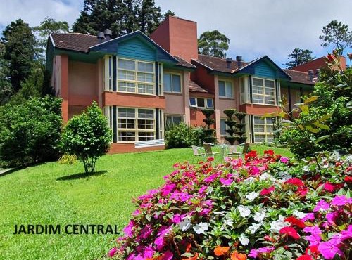 Apartamento Duplex, Climatizado, Próximo ao Lago