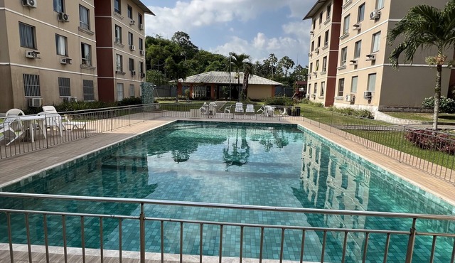 Apartamento em Condomínio Tranquilo