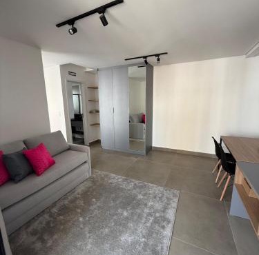 Apartamento em Santos na Ponta da Praia