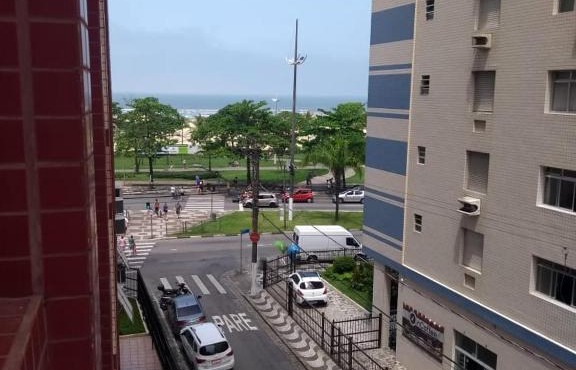 APARTAMENTO FRENTE AO MAR EM SANTOS