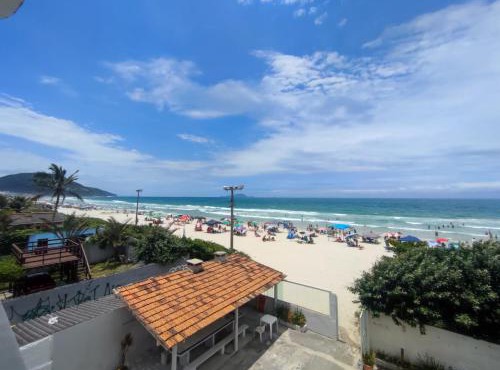 Apartamento frente ao mar, para 4 pessoas