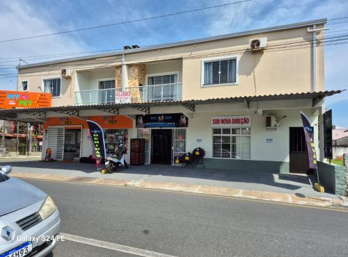 Apartamento na Praia de Enseada