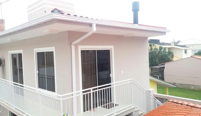 Apartamento - Praia da Armação do Pântano do Sul - Ar Condicionado