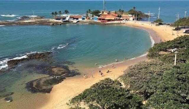 Apartamento Recém Reformado - 1 min da Praia das Castanheiras