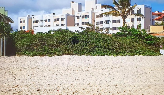 Apartamento TOP no centrinho da praia 01 quarto