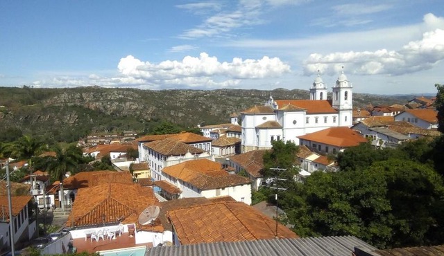 APARTAMENTOS ALTOS DA GRUPIARA - DIAMANTINA/MG