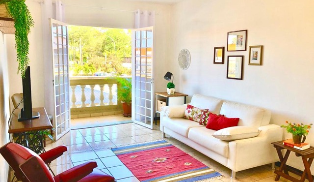 Apartamentos até 6 pessoas - 3 quartos, suíte, garagem e wifi