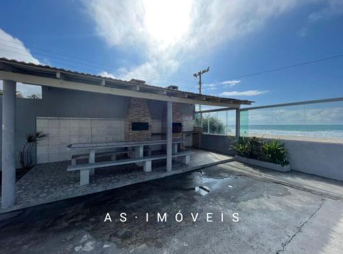 Apartamentos com saída para a praia dos Ingleses