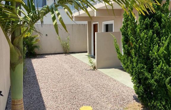 Apartamentos na praia do Campeche de um quarto!!!