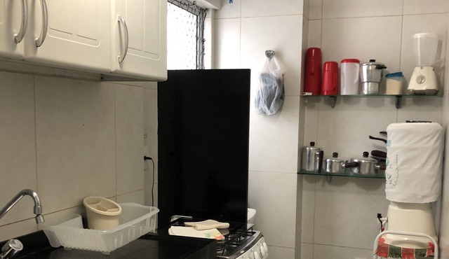 apartment 5 minutes from Midway Mall