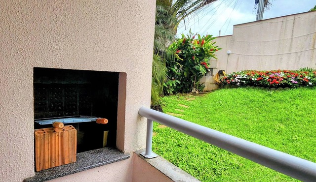 Apartment in Joinville with 2 bedrooms and 3 beds, comfortable for 6 guests.
