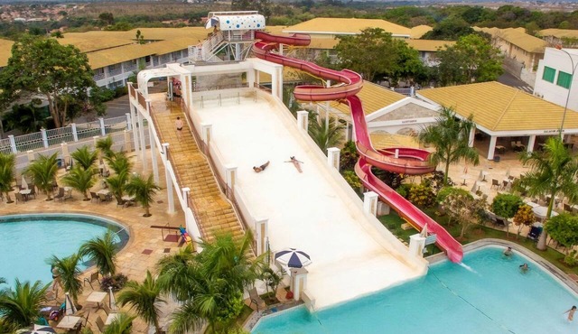 Apartment in Brazil's Largest Hot Springs Resort + 12 Pools, Water Slide and Fun