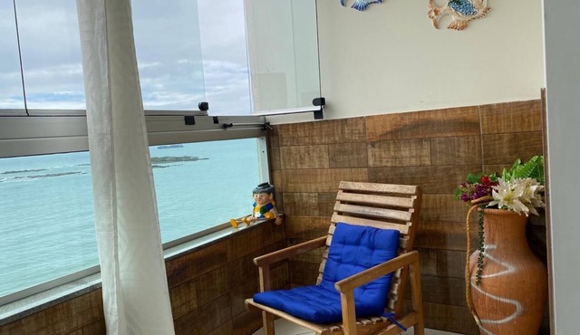 Apartment in front of the sea