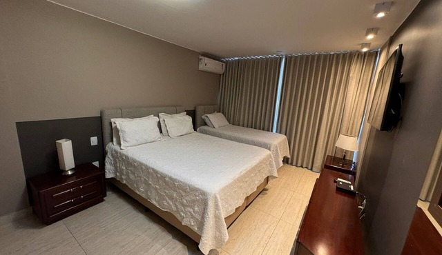 Apartment North Wing CLN 110 AP 204