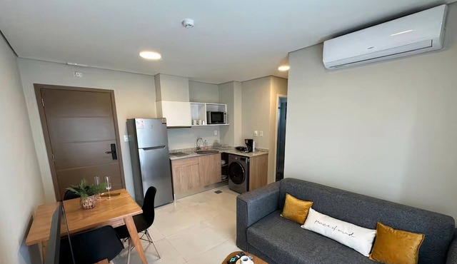 Apartment with pool and gym in Asunción