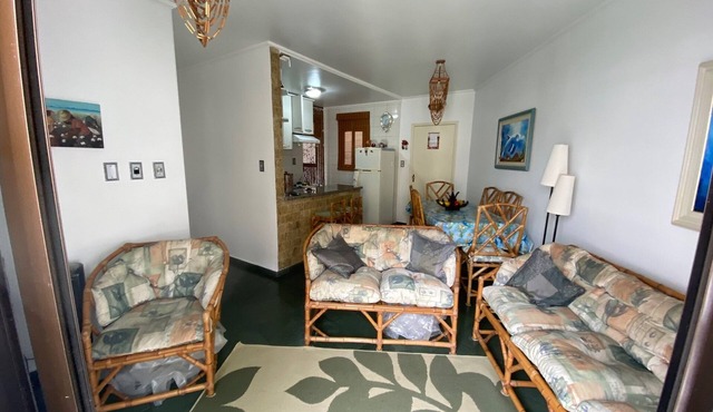 Apt well decorated and complete 50 meters from the beach + beach service