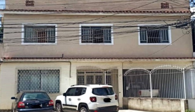 Apto(3) very well located, simple but with everything
