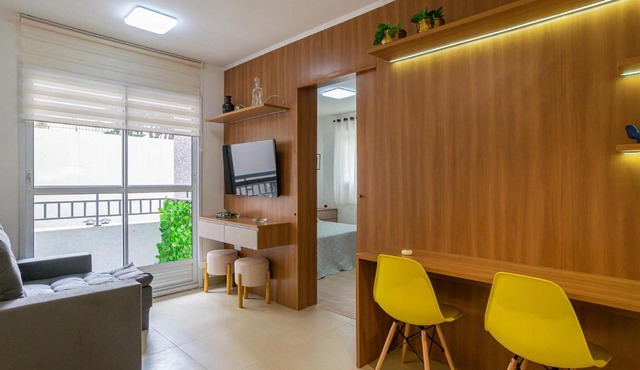 Apto com Garagem e Academia proximo ao Villa Lobos