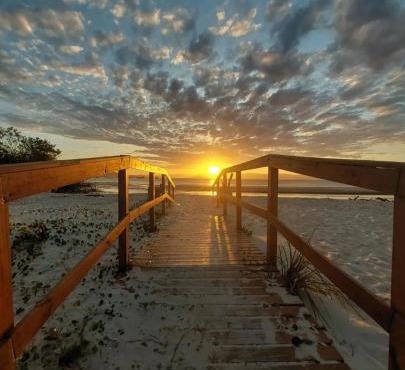 Apto de cobertura a 100m da praia da Cachoeira para 8 pessoas
