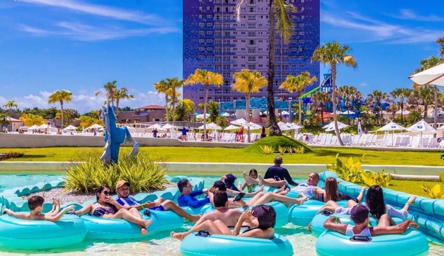 Aqualand Park & Resort Oficial