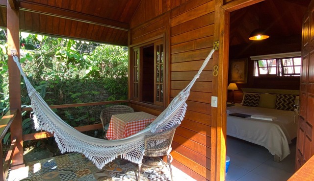 Aratinga inn