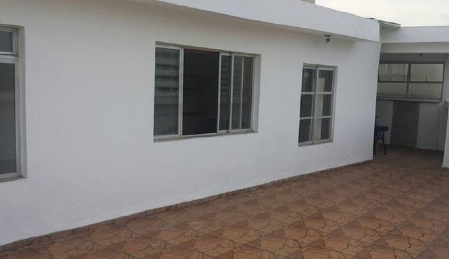 Available for Carnival 2026! Penthouse with barbecue, one block from the beach.