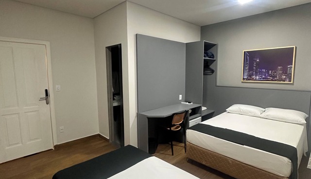 B.Hotel 888