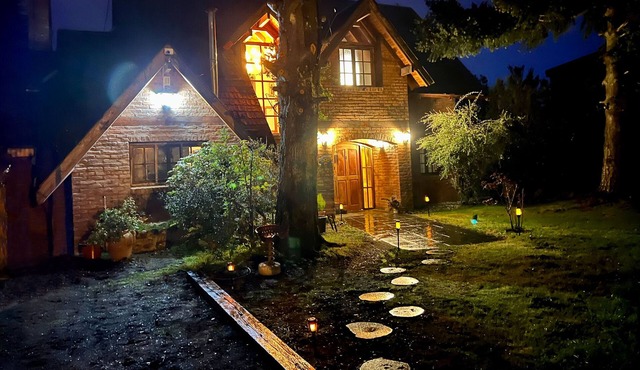 Bariloche front lake house, Les 2 Chalets, amazing view and location!