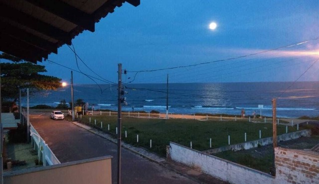 BEACH HOUSE 40 Mts FROM THE SEA (SEA VIEW) - PENHA-SC