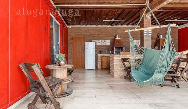 Beach House Containers - With Pool #1