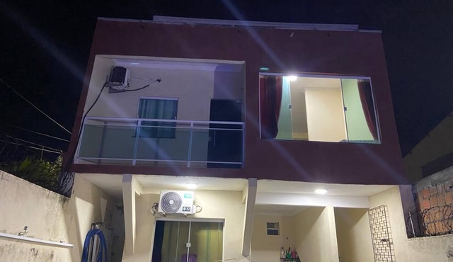 Beach house in Tabuba, ocean view with complete leisure facilities for 10 or more people (see ad).