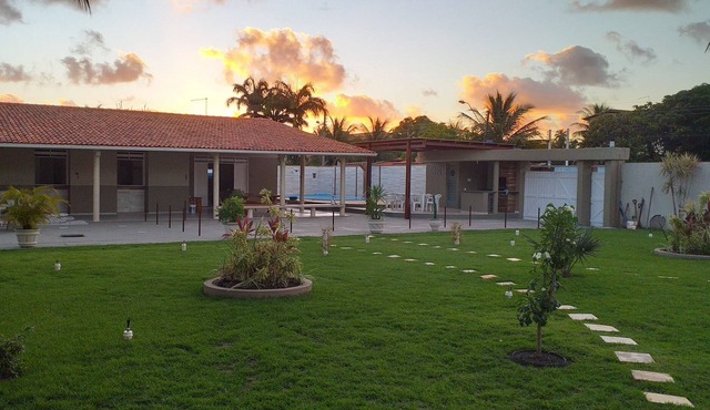 Beach house with pool and 4 suites