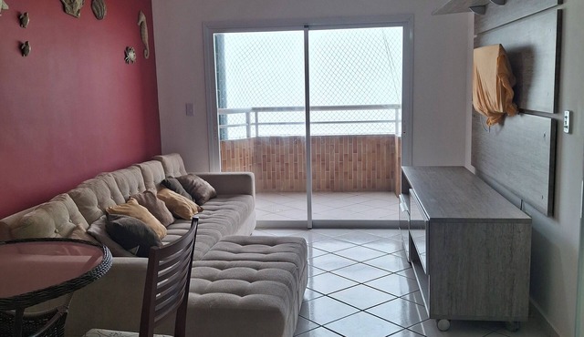 Beachfront apartment with 3 bedrooms and 2 parking spaces, fully furnished for the season