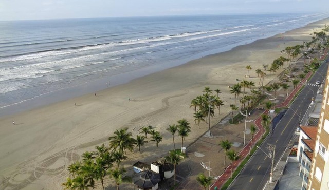 Beachfront apartment with 1 bedroom in Praia Grande - SP