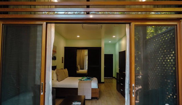 Beachfront Bungalows Hotel