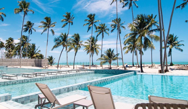 Beachfront Condo with Private Pool