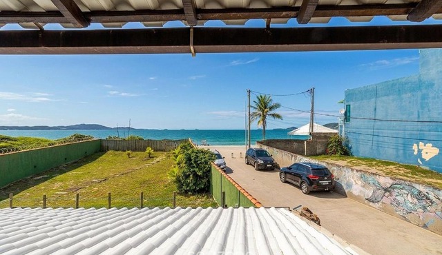 Beachfront Duplex with pool in Peró DSR0040 in Cabo Frio