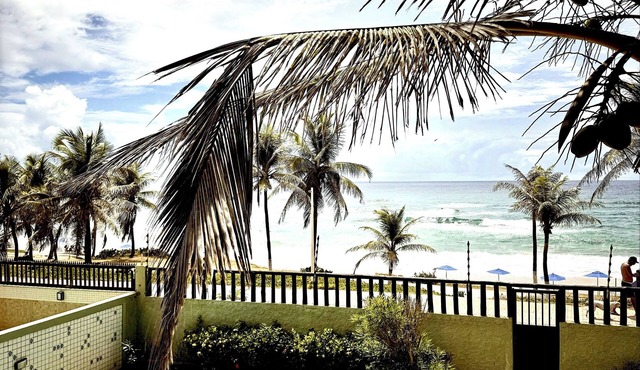 Beachfront House, Flamengo Beach, Salvador.