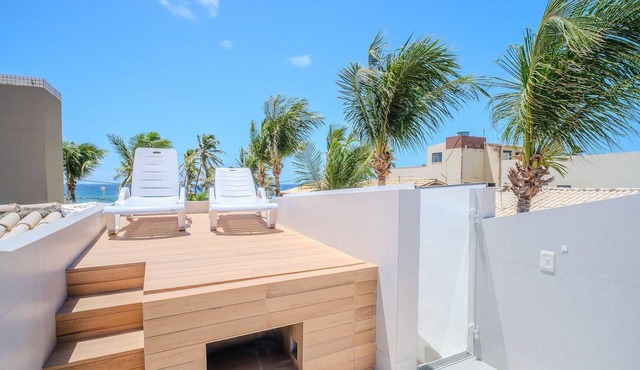 Beachfront House with 2 Bedrooms in Salvador
