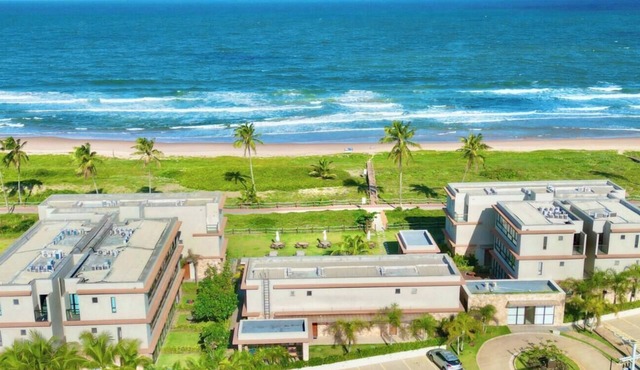 Beachfront Paradise 3 Bedrooms Ocean View Guarajuba (NAIA 14)