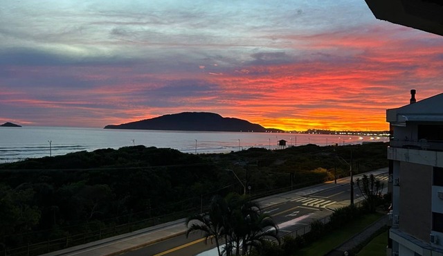Beachfront penthouse in Florianópolis