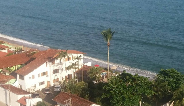 Beachfront property - Beautiful house on the beach - Spacious and comfortable - Pool and barbecue area