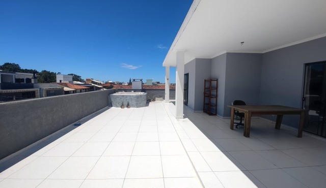 Beautiful 3-bedroom penthouse near Campeche beach.