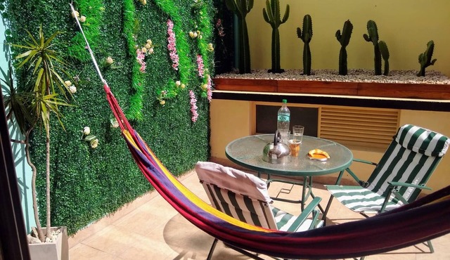 Beautiful And Comfortable Near To Subway