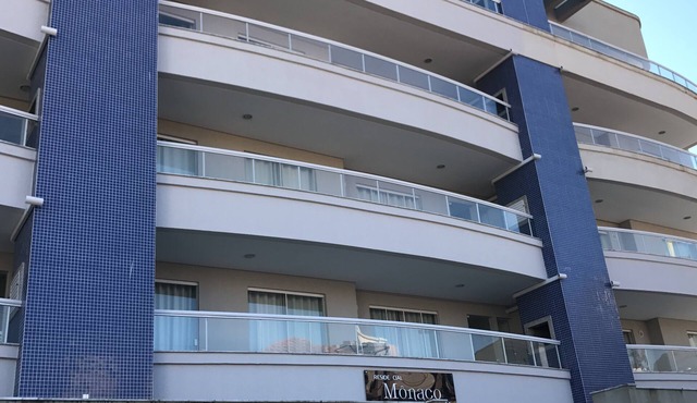 Beautiful beachfront apartment, 100m from Bombas beach, Bombinhas SC